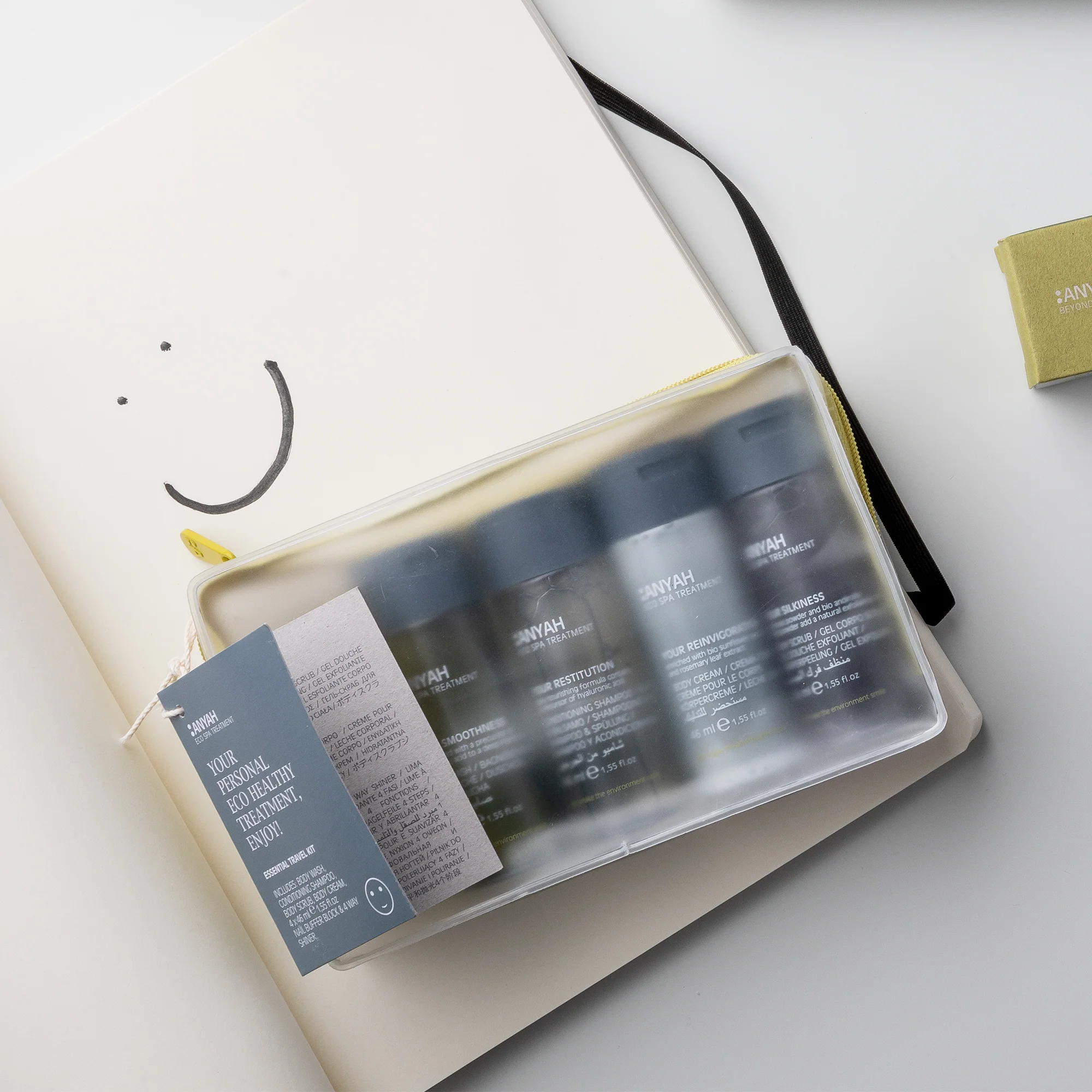 Pochette soin et bain format voyage Anyah